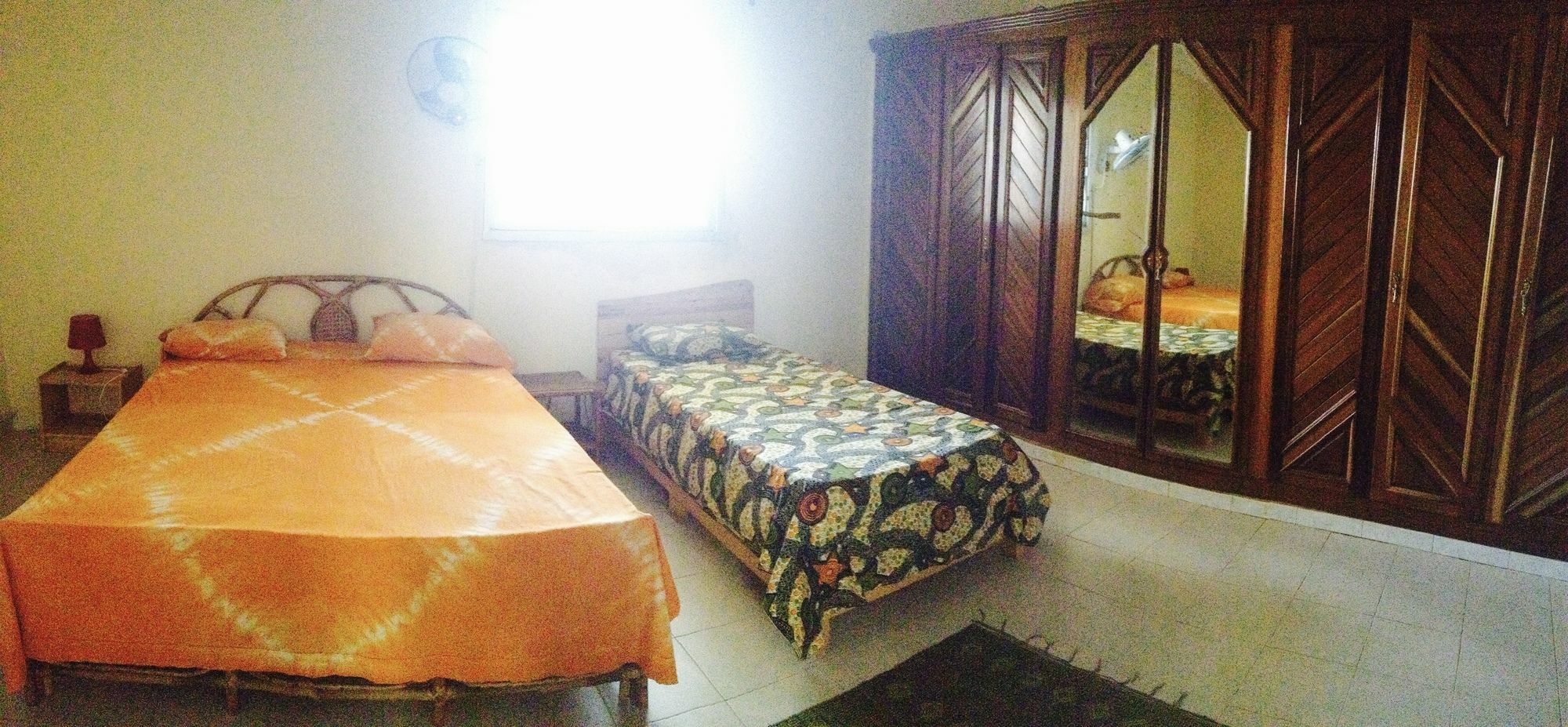Ker Jahkarlo Hotel Yoff Exterior photo